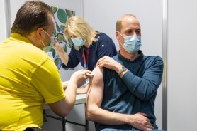 Prinţul William a primit prima doză a unui vaccin anti-COVID-19